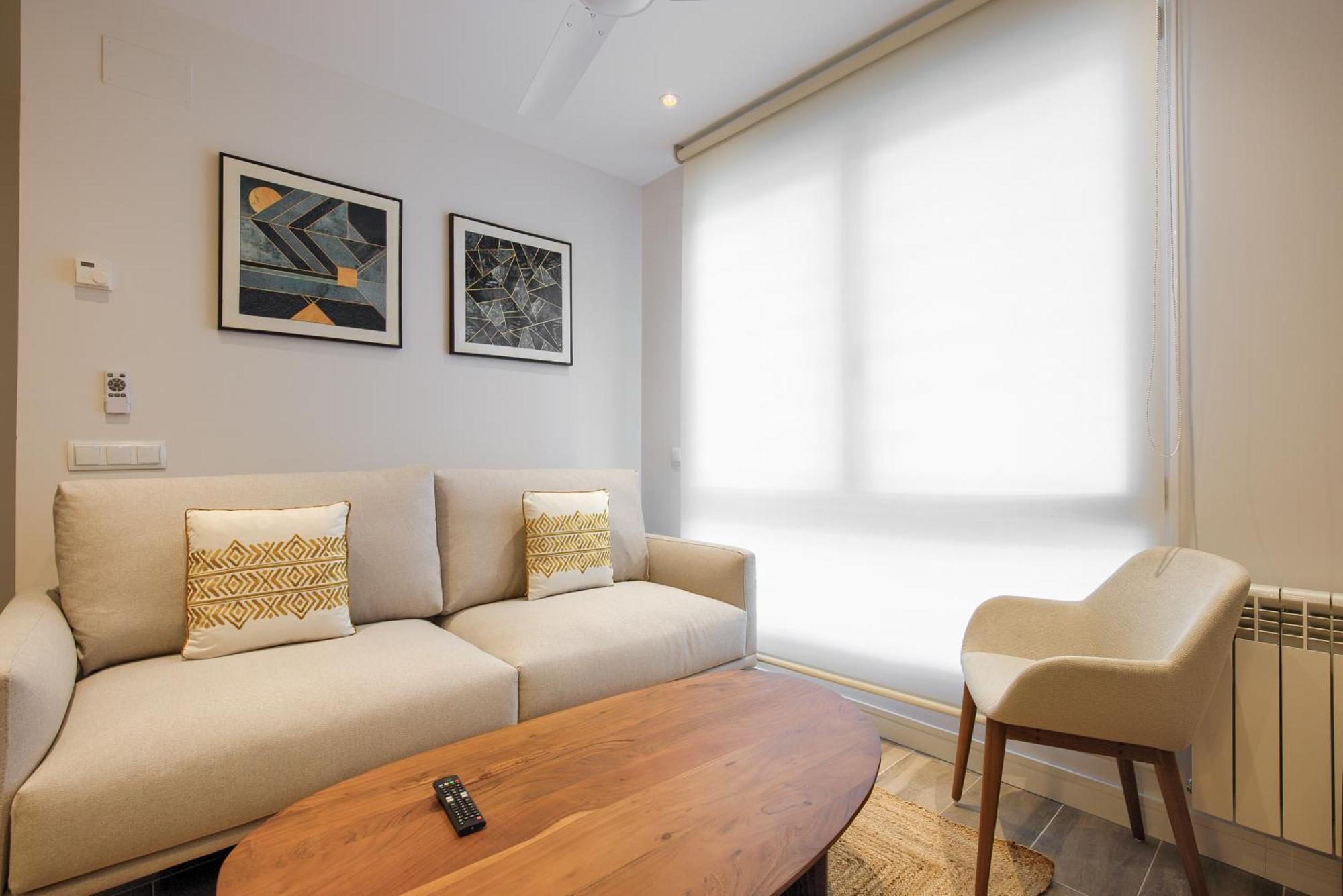Apartamento Dobo Pinar Aptos Madrid